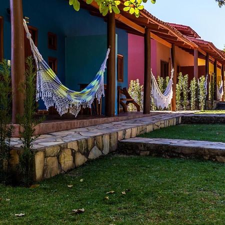 Cores Do Cerrado - Chales E Suites Goiás エクステリア 写真